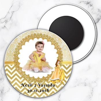 Prenses Bella Temalı Resimli Daire Plastik Magnet