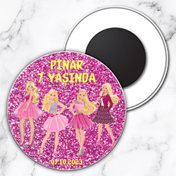 Prenses Kızlar ile Pembe Simli Fon Temalı Daire Plastik Doğum Günü Magnet