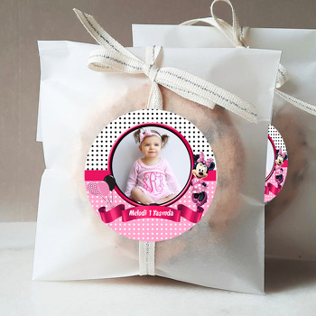 Puantiyeli Minnie Mouse Temalı Resimli Sticker