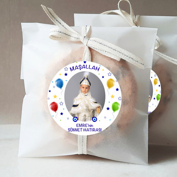 Renkli Balonlar ile Mavi Yıldızlarla Sünnet Hatırası Temalı Sticker