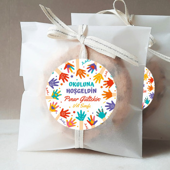 Renkli Çocuk Elleri Temalı Sticker