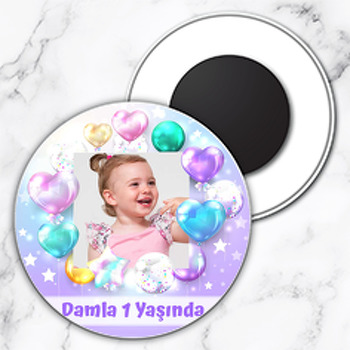 Renkli Işıltılı Balonlar ile Lila Fon Temalı Daire Plastik Magnet