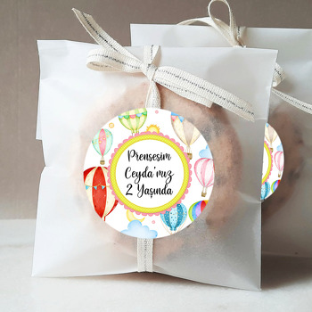Renkli Uçan Balonlar Temalı Doğum Günü Sticker