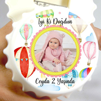 Renkli Uçan Balonlar Temalı Resimli Kapak Şekilli Magnet Açacak