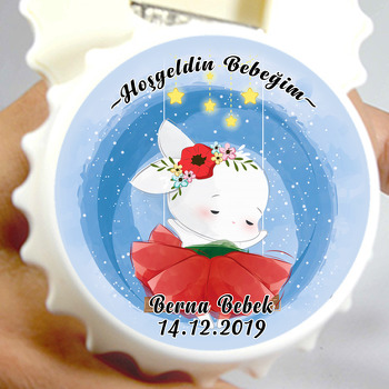 Sallanan Beyaz Tavşan Temalı Kapak Şekilli Magnet Açacak