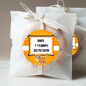 Şanslı Kedi Temalı Sticker