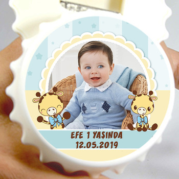 Sarı Zürafa Temalı Resimli Kapak Şekilli Magnet Açacak