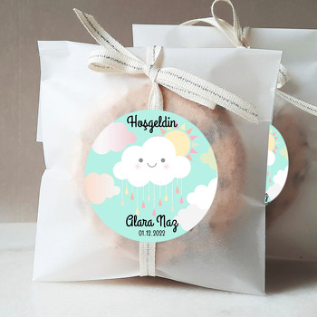 Sevimli Bulut ile Güneş Soft Yeşil Fon Temalı Sticker
