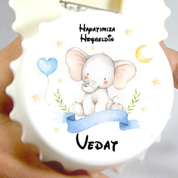 Sevimli Fil ile Mavi Kalp Balon ve Ay Temalı Kapak Şekilli Magnet Açacak