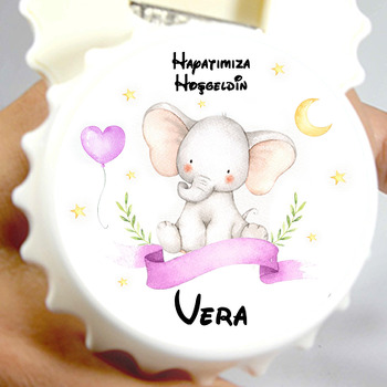 Sevimli Fil ile Mor Kalp Balon ve Ay Temalı Kapak Şekilli Magnet Açacak