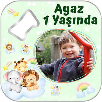 Sevimli Hayvanlar ile Soft Yeşil Fon Temalı Kare Magnet Açacak