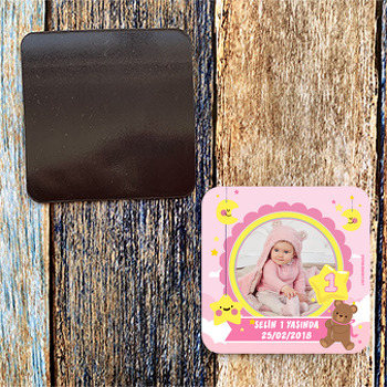 Sevimli Pembe Ayıcık Temalı 1 Yaş Doğum Günü Magnet