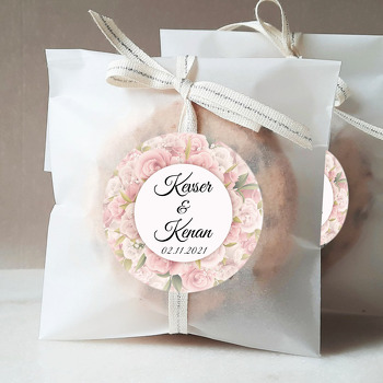 Soft Pembe Güller ile Tomurcuklar Temalı Sticker