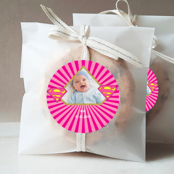 Süper Kız Temalı Resimli Sticker