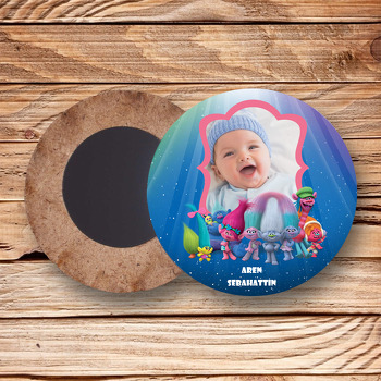 Troller  Temalı Resimli Ahşap Daire Magnet