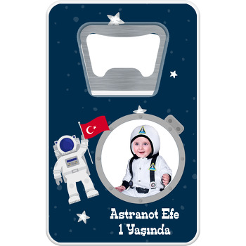 Türk Bayraklı Astronot Temalı Dikdörtgen Magnet Açacak