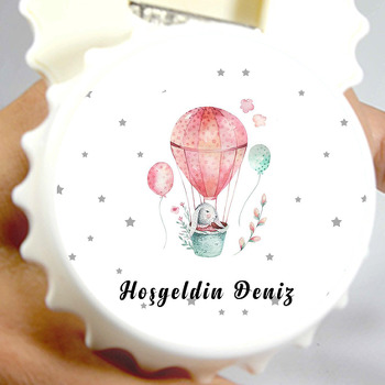 Uçan Balonlu Kız Tavşan Temalı Kapak Şekilli Magnet Açacak