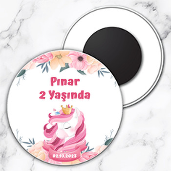 Unicorn ile Sarı Pembe Çiçekler Temalı Daire Plastik Doğum Günü Magnet