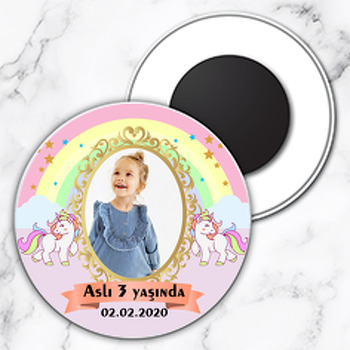 Unicorn ve Gökkuşağı  Temalı Resimli Daire Plastik Magnet