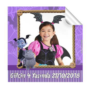 Vampirina Temalı Kare Etiket