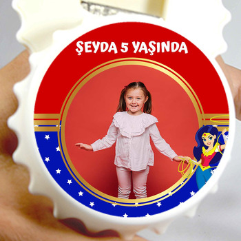 Wonder Woman Temalı Kapak Şekilli Magnet Açacak