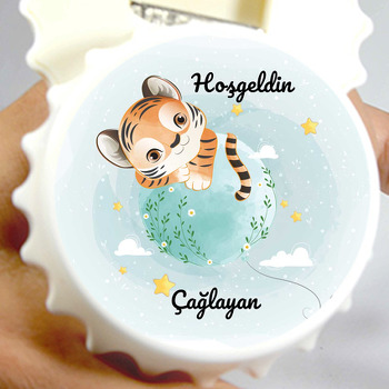 Yavru Kaplan ile Dünya Temalı Kapak Şekilli Magnet Açacak