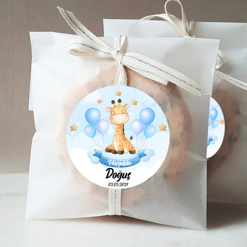 Zürafa ile Mavi Fon Temalı Sticker